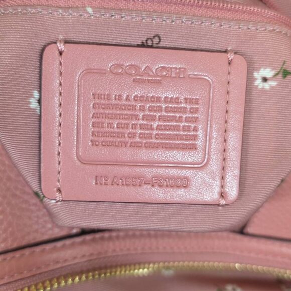 Coach Lexy Shoulder Bag - Picture 12 of 12